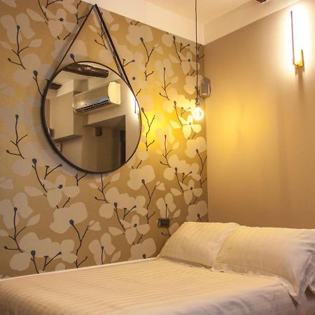 شقة Relais Santa Chiara نابولي المظهر الخارجي الصورة