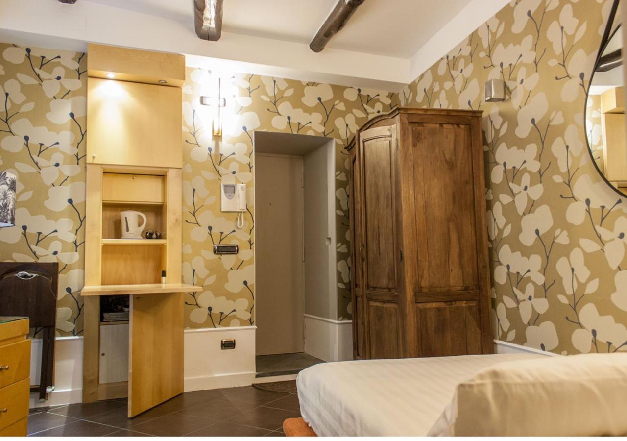 شقة Relais Santa Chiara نابولي المظهر الخارجي الصورة